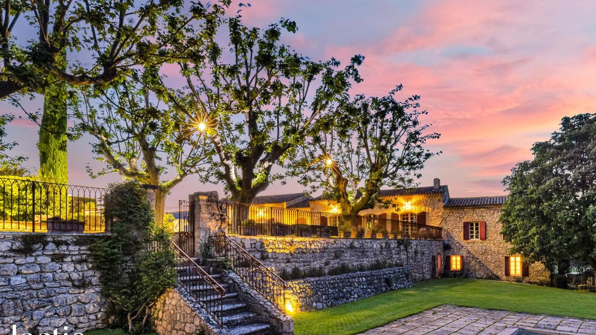 Bastide Domaine Tour Campanets Aparthotel Le Puy-Sainte-Reparade