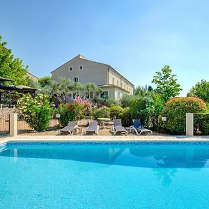 Le Anciennement Les Commandeurs Hotel